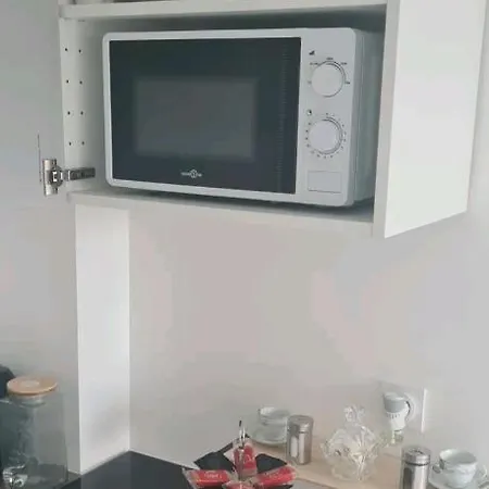 Centre Meublé Avec Jacuzzi Apartamento *
