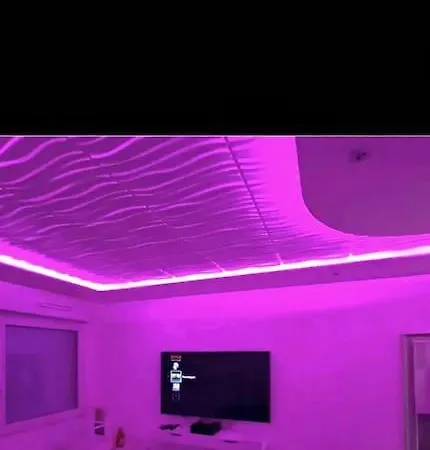 Centre Meuble Avec Jacuzzi アパート *