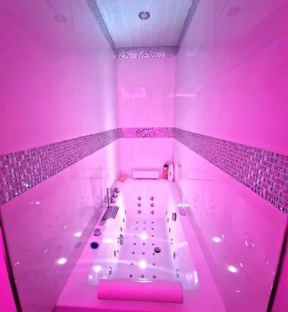 Apartment Centre Meuble Avec Jacuzzi